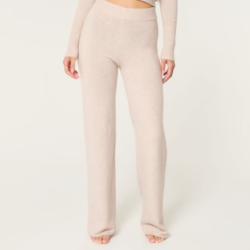 NWT Hollister Gilly Hicks Sweater Knit Straight Pants